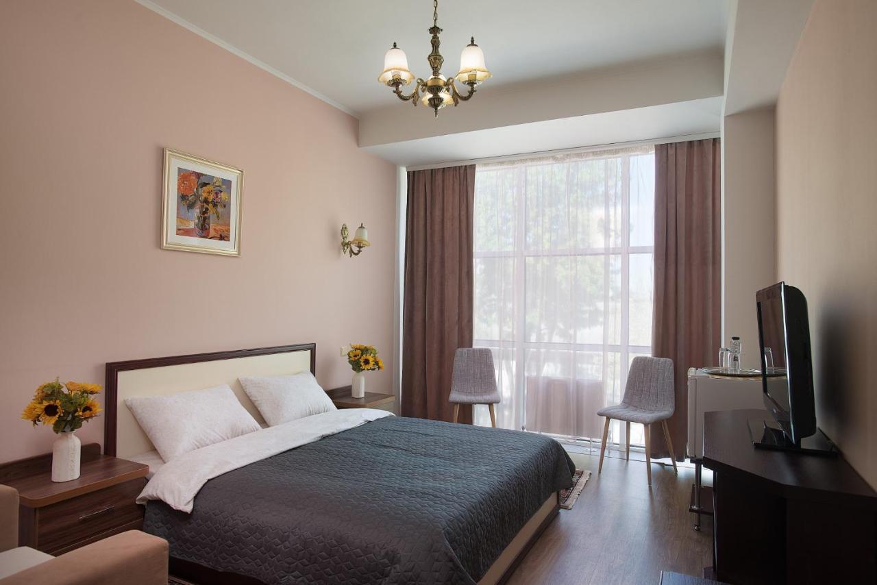 Art Hotel Kišiněv Exteriér fotografie
